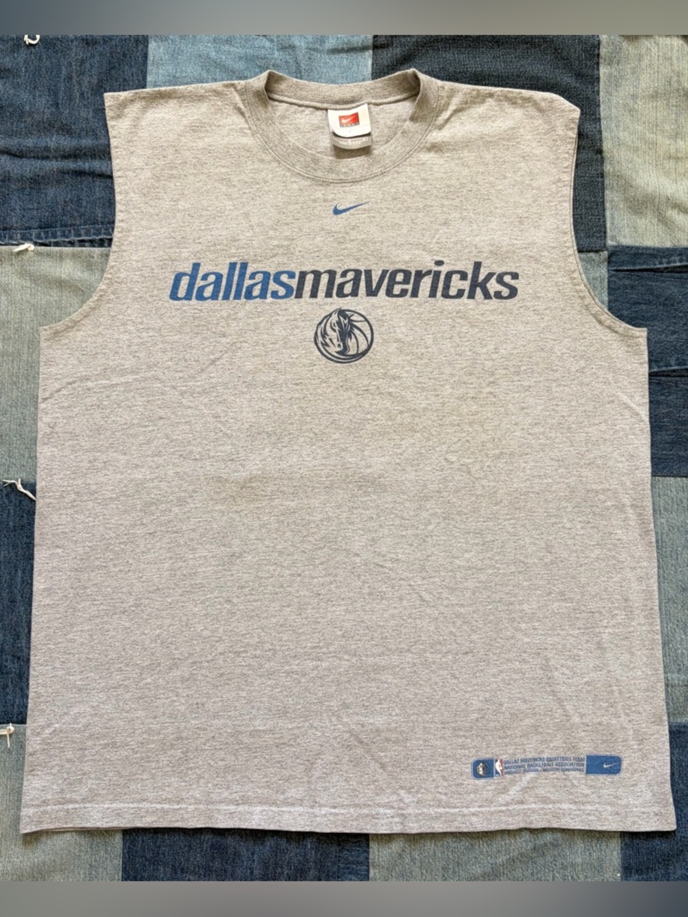 VTG Nike Team Dallas Mavericks Basketball Grey Sleeveless Tank NBA 90s Y2K USA L